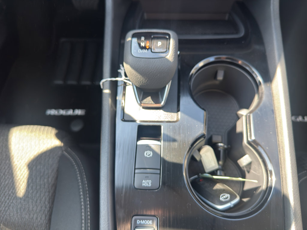 New 2026 Nissan Rogue SV image 15