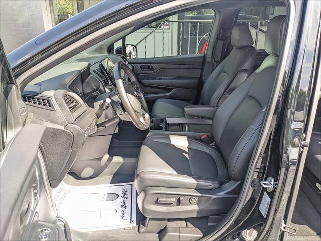 Used 2024 Honda Odyssey Sport image 9