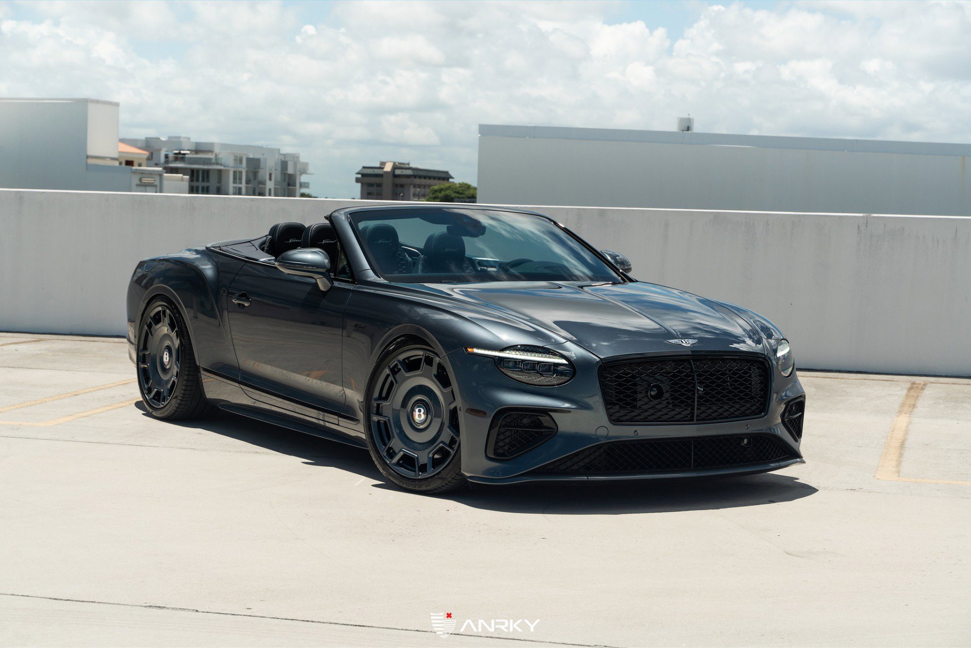 Used 2025 Bentley Continental GT Speed image 1