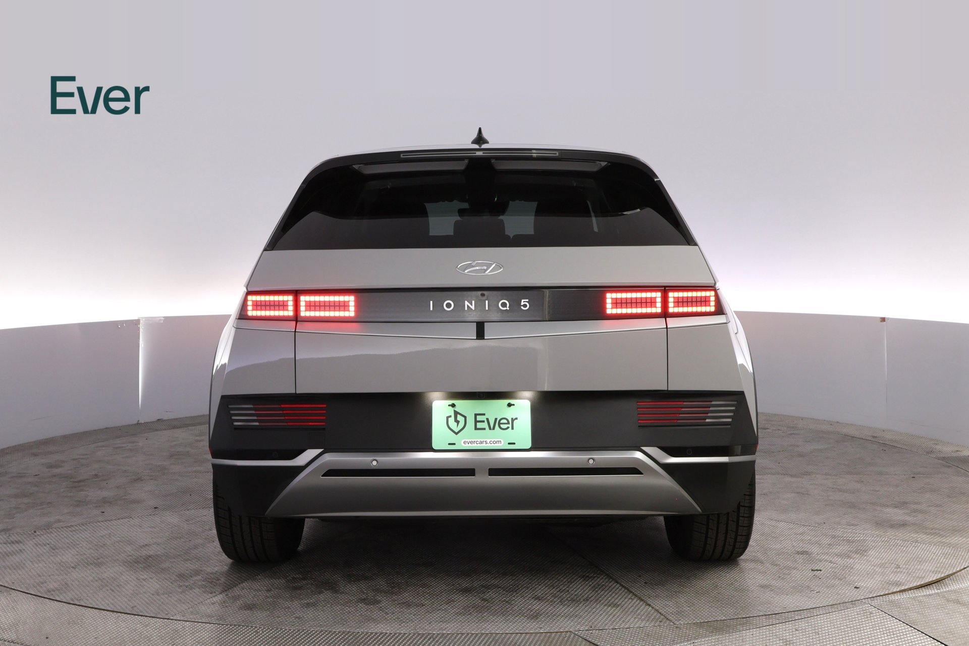 Used 2024 Hyundai Ioniq 5 SEL RWD image 15