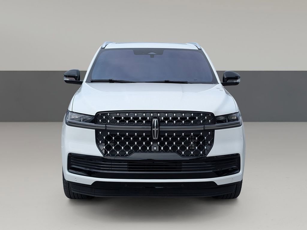 Used 2025 Lincoln Navigator L Black Label image 3