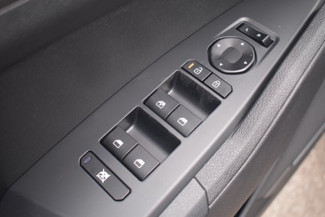 New 2026 Kia Sportage LX FWD image 19