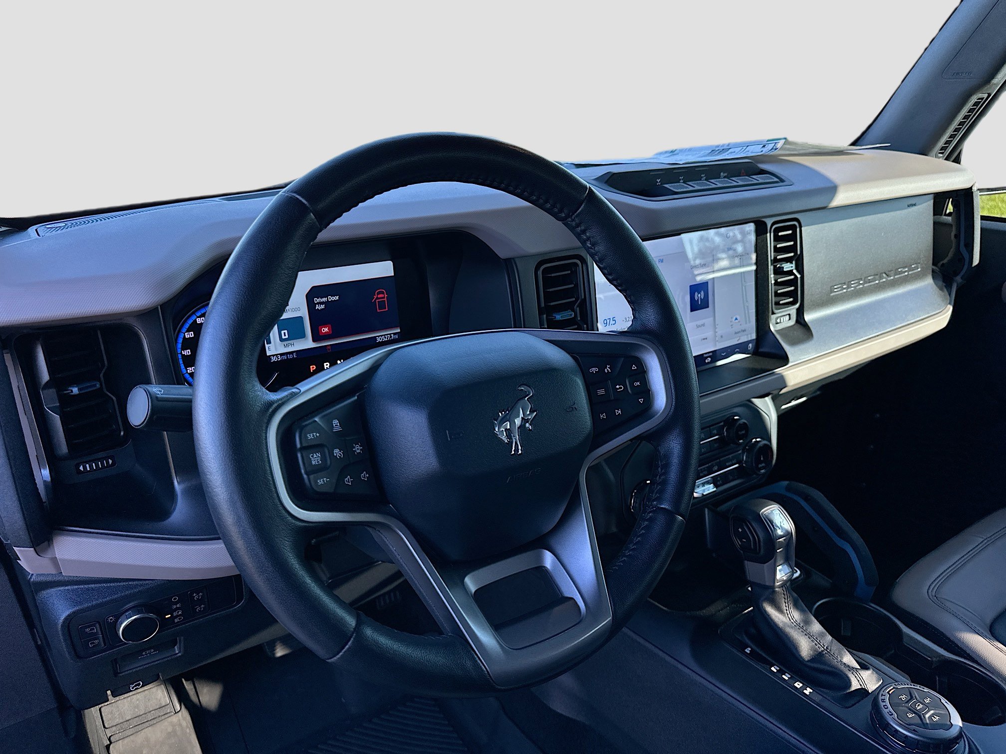 Used 2022 Ford Bronco Wildtrak image 9