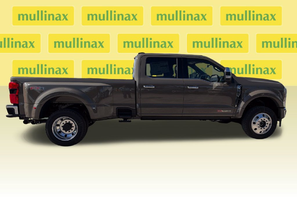 New 2027 Ford F450 King Ranch w/ Chrome Package AWD/4WD image 17