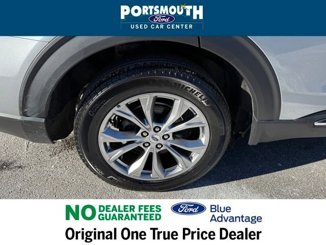 Used 2022 Ford Explorer XLT w/ Equipment Group 202A AWD/4WD image 34