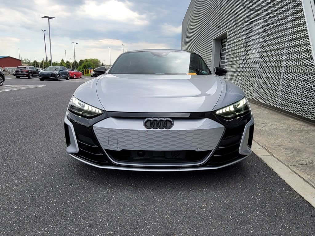 Used 2024 Audi e-tron GT Premium Plus w/ Performance Package AWD/4WD image 9