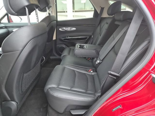 Used 2025 Genesis GV70 2.5T image 13