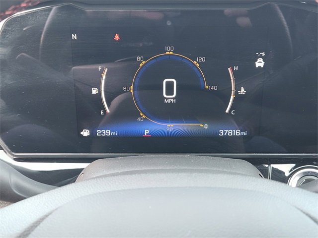 Used 2024 Chevrolet Trax RS w/ Sunroof Package image 17