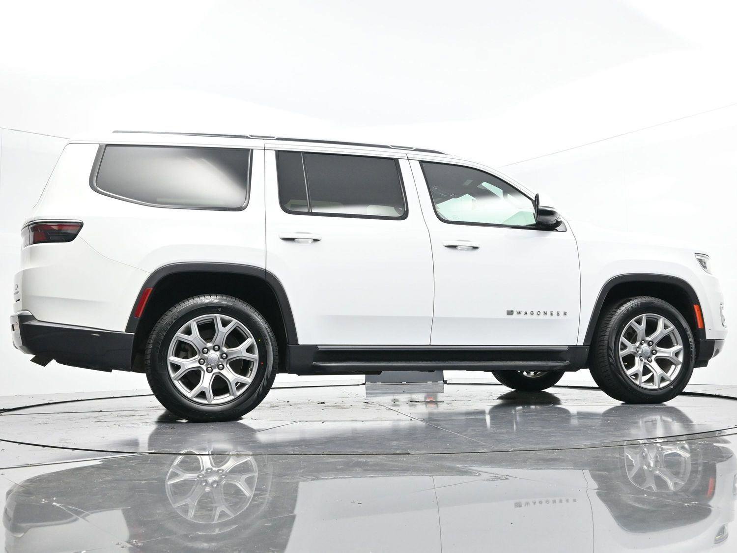 Used 2022 Jeep Wagoneer Series II image 51