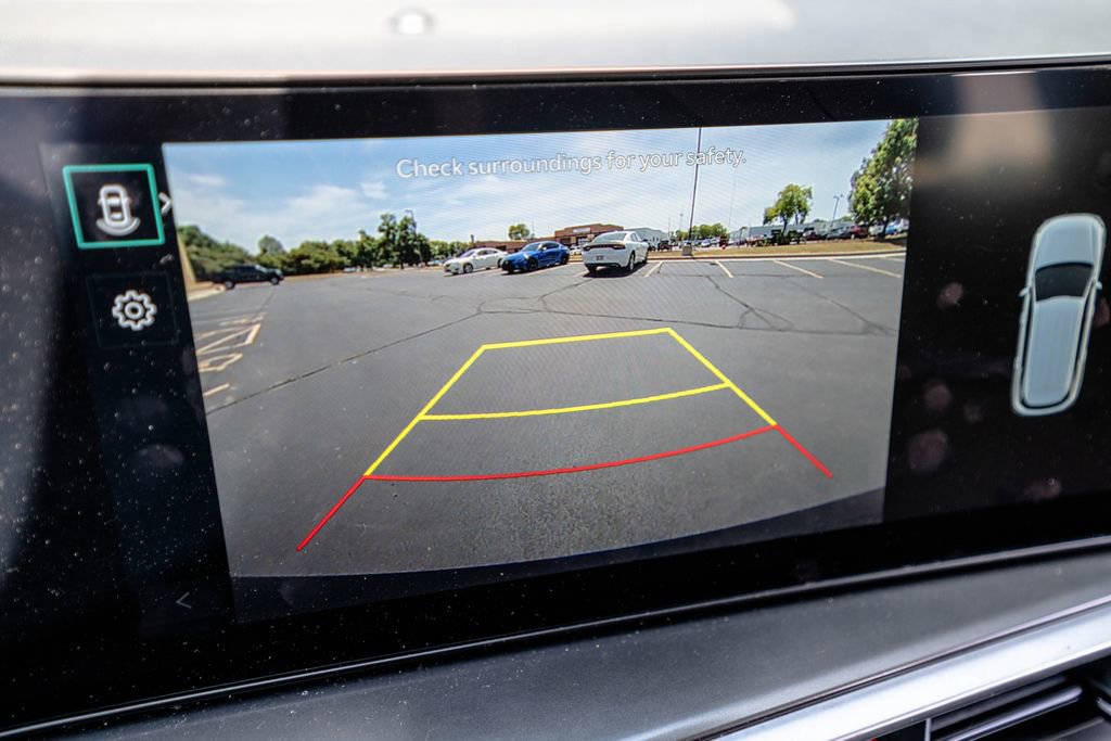 Used 2024 Kia Sorento S FWD image 31