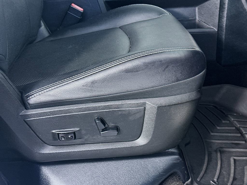 Used 2017 RAM 1500 Laramie w/ Convenience Group image 23