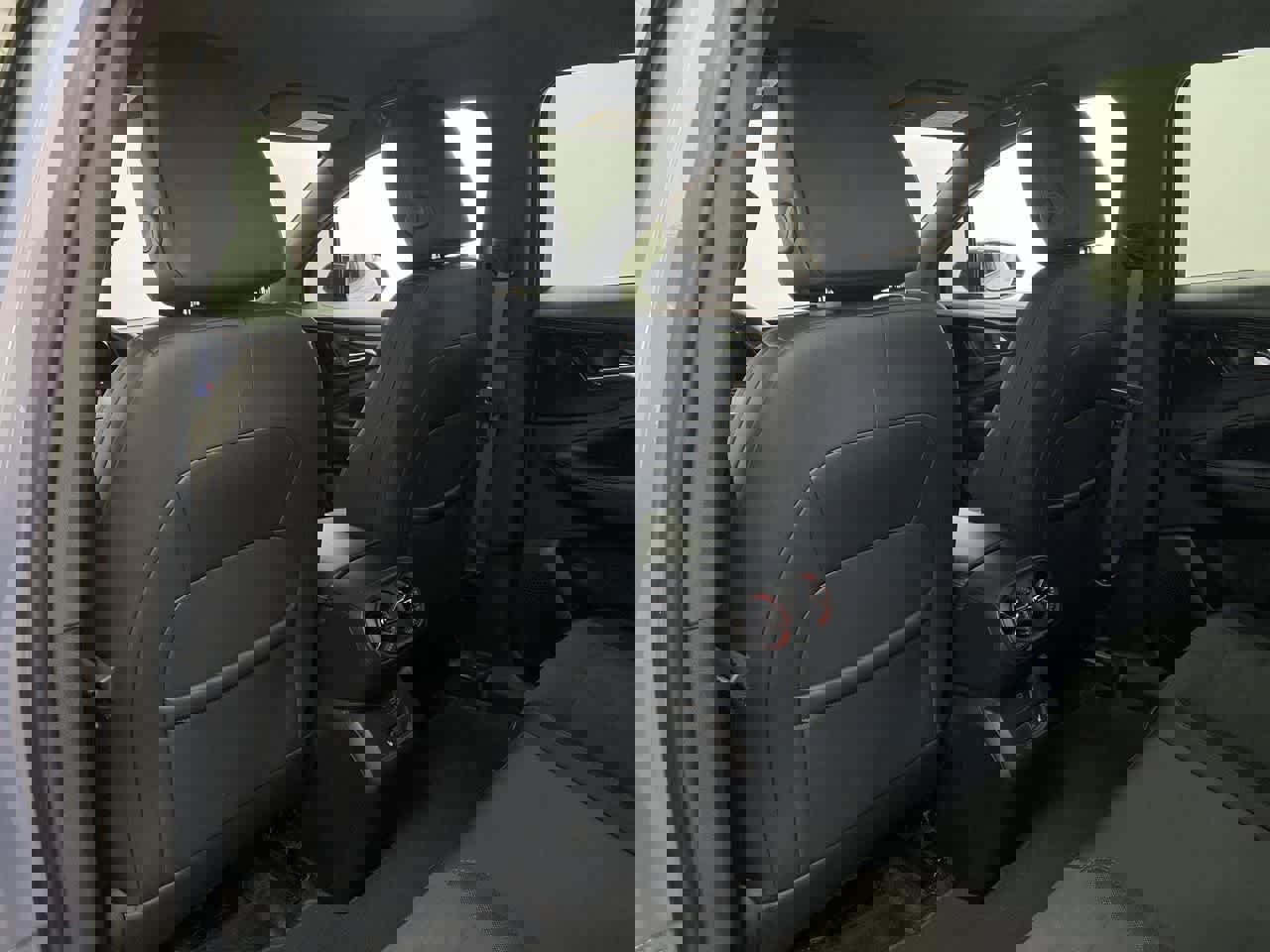 Used 2024 Chevrolet Blazer EV RS image 16