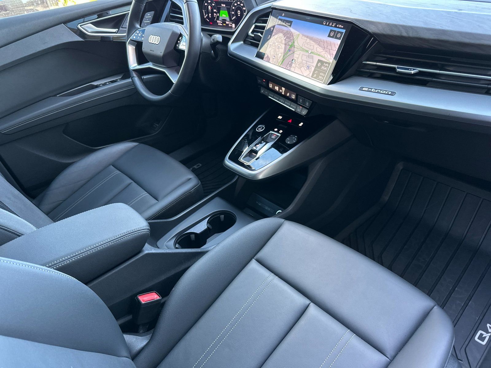 Used 2023 Audi Q4 e-tron Premium Plus w/ Premium Plus RWD image 17