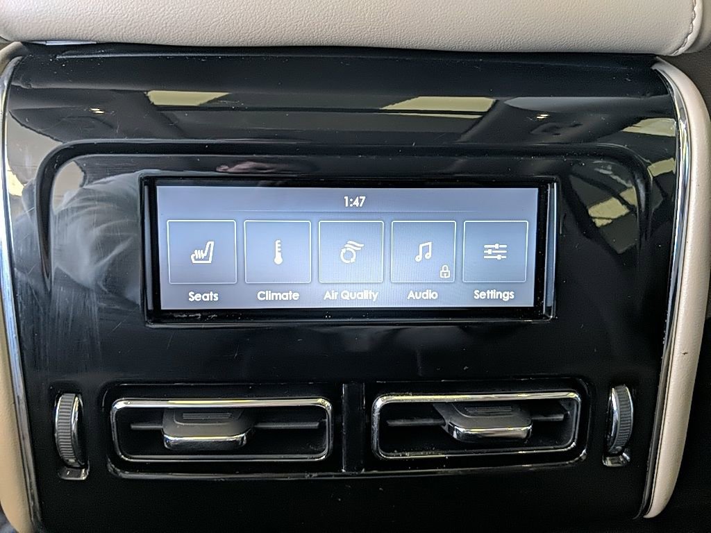 Used 2022 Lincoln Aviator Reserve w/ Equipment Group 201A image 16