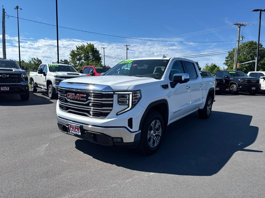 Used 2025 GMC Sierra 1500 SLT AWD/4WD image 9