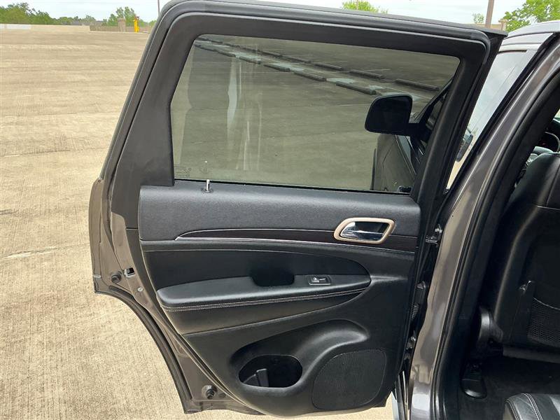 Used 2014 Jeep Grand Cherokee Limited AWD/4WD image 28