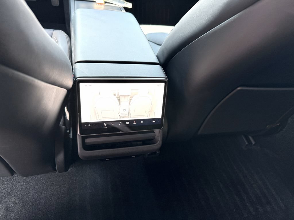 Used 2025 Tesla Model 3 Long Range AWD/4WD image 33