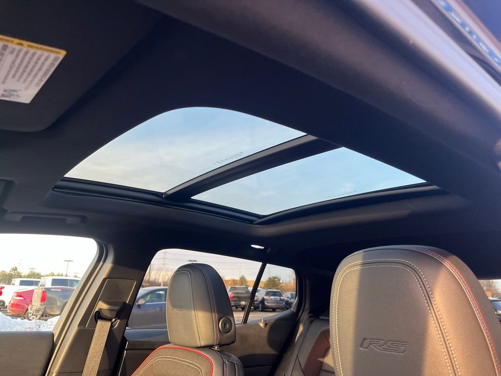 New 2025 Chevrolet Equinox EV RS image 20