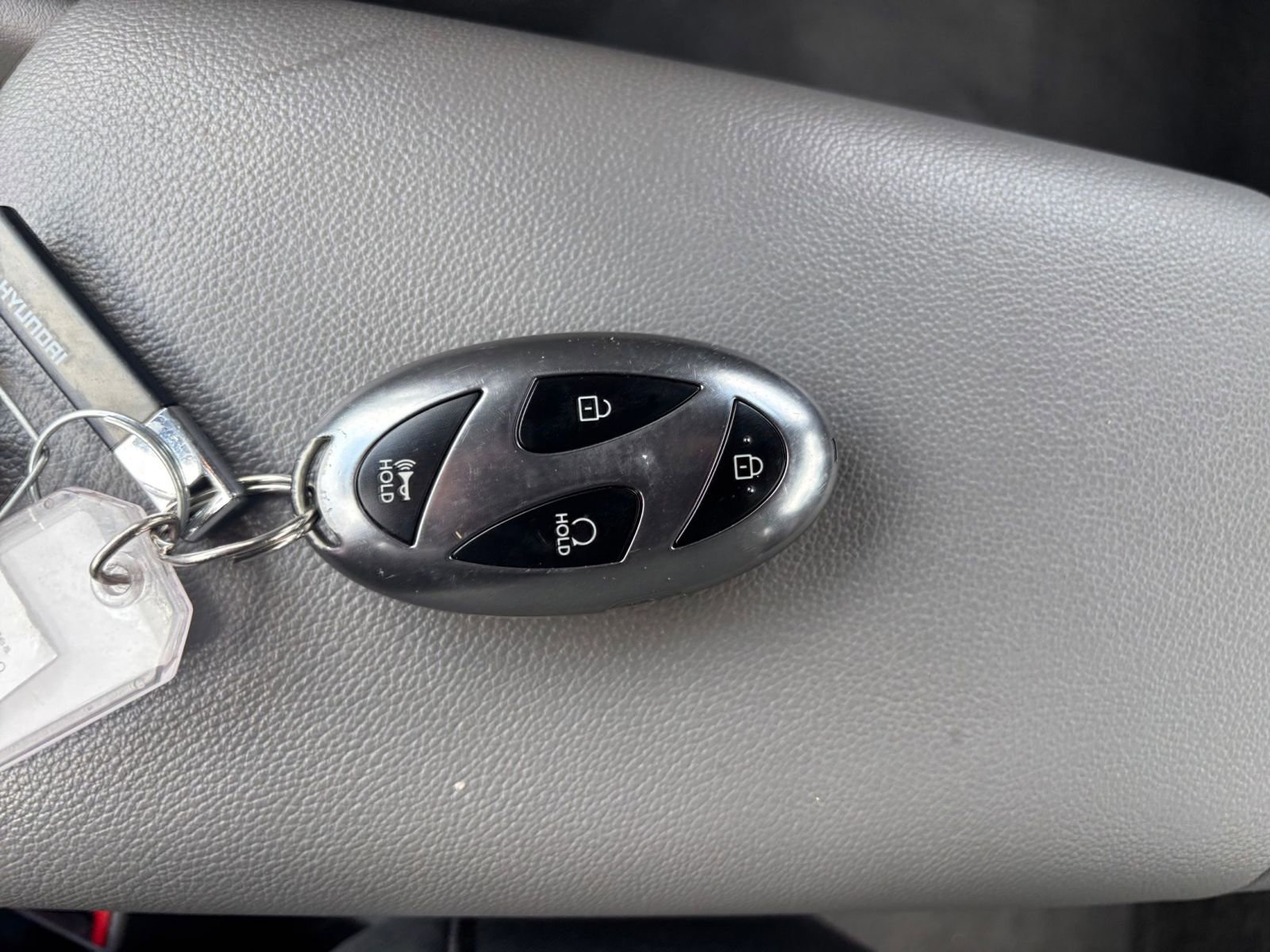 Used 2025 Hyundai Elantra SEL image 22