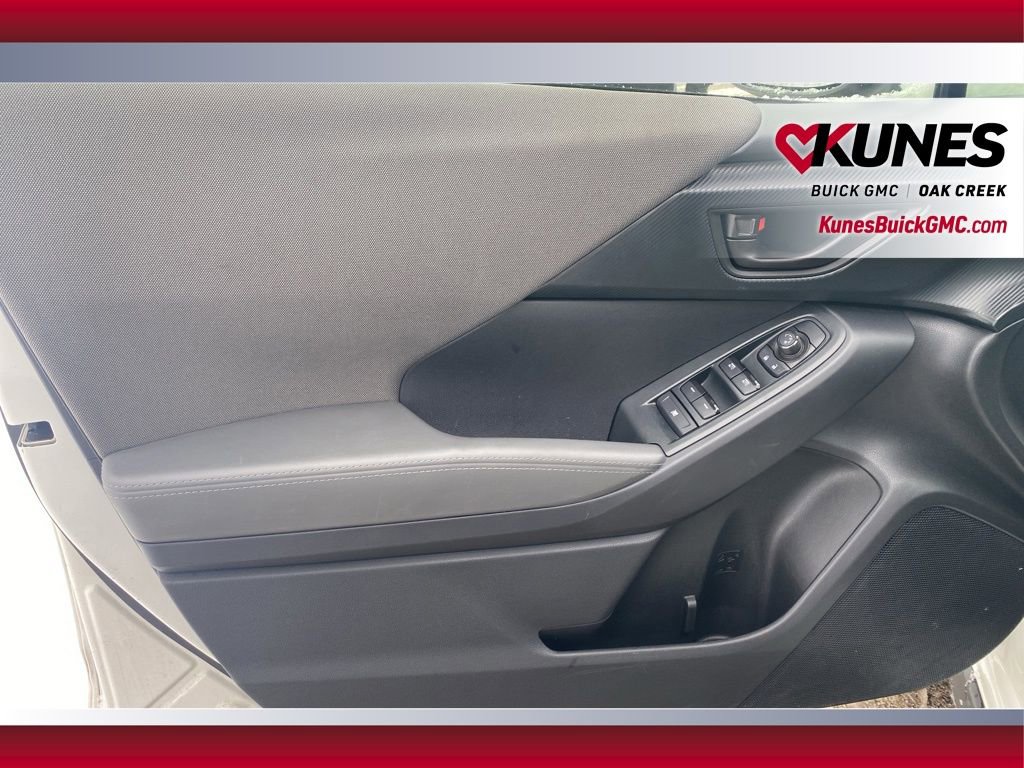 Used 2024 Subaru Crosstrek 2.0i Premium image 8