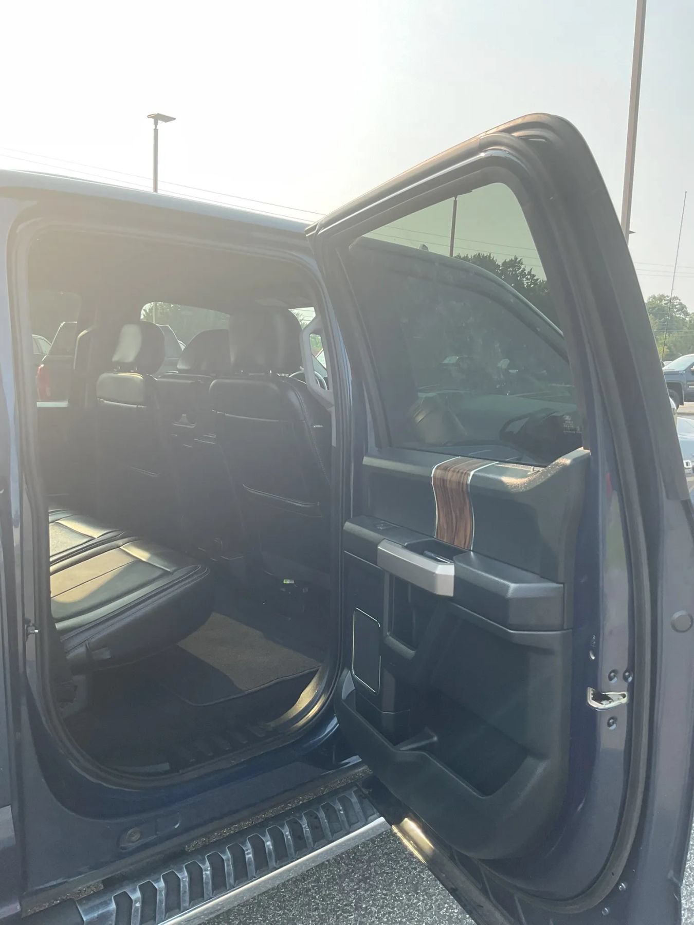 Used 2020 Ford F150 Lariat w/ Trailer Tow Package AWD/4WD image 36
