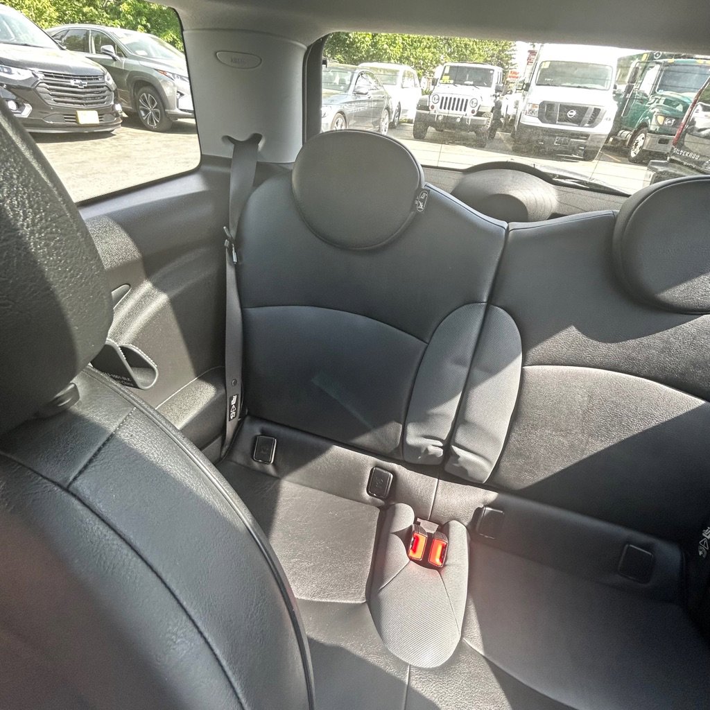 Used 2007 MINI Cooper Hardtop FWD image 9