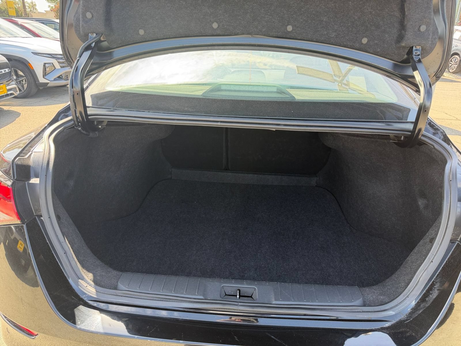 Used 2025 Nissan Sentra S FWD image 28