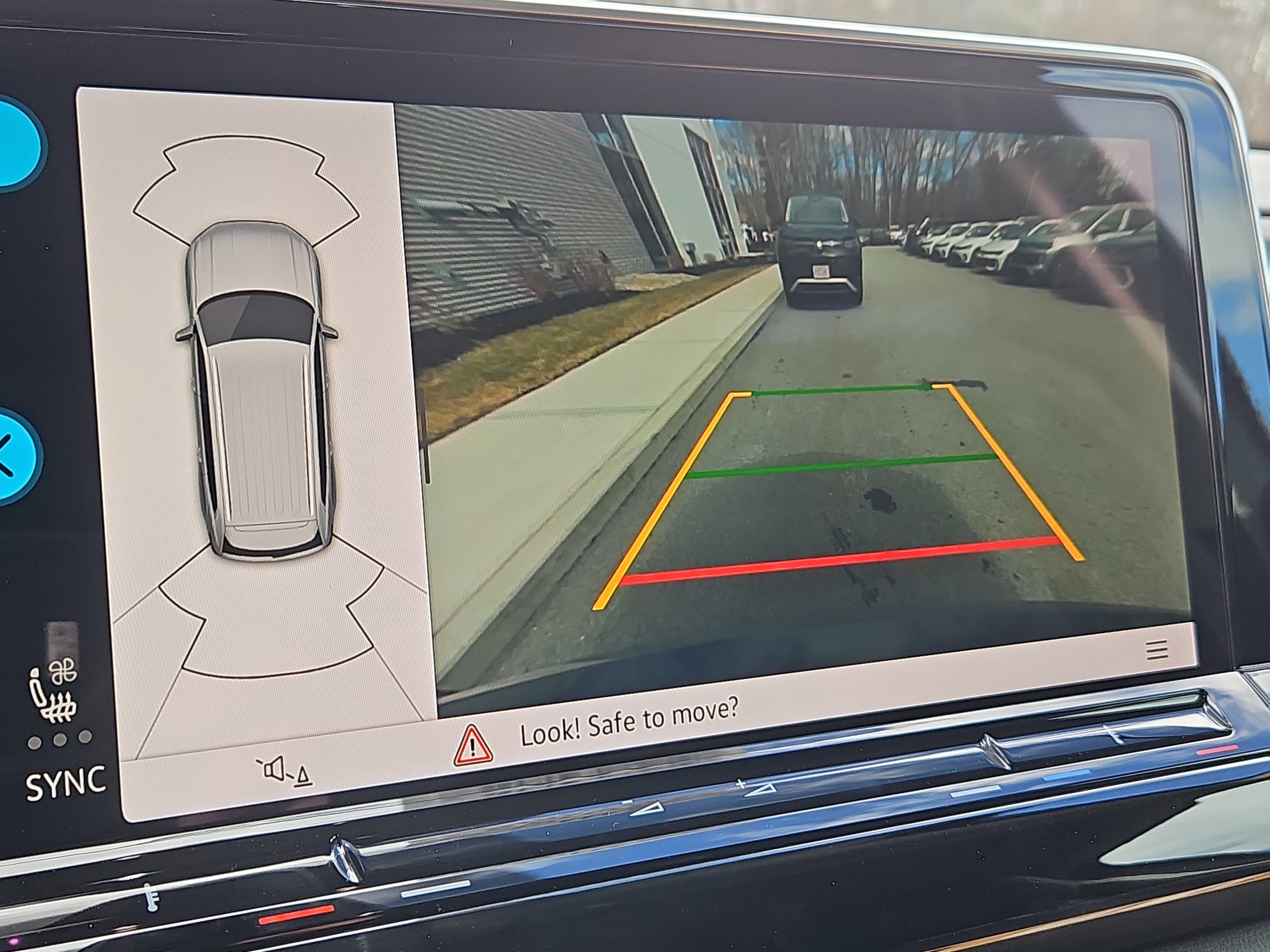 New 2026 Volkswagen Atlas SEL image 8