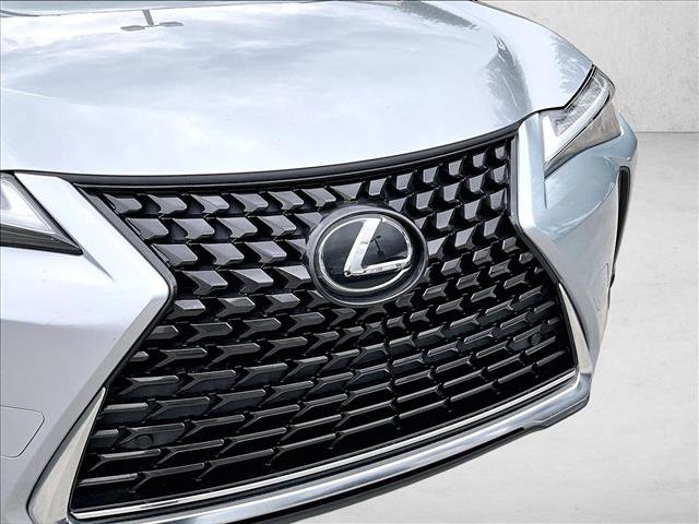 Used 2023 Lexus UX 250h FWD w/ Accessory Package (Z1) image 30
