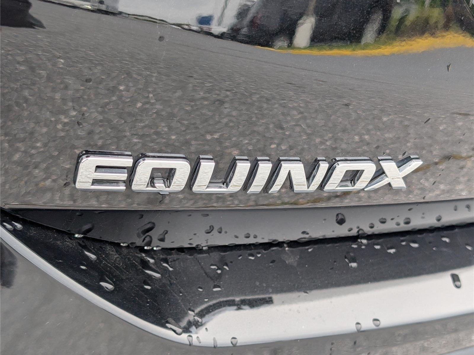 Used 2023 Chevrolet Equinox LT FWD image 9