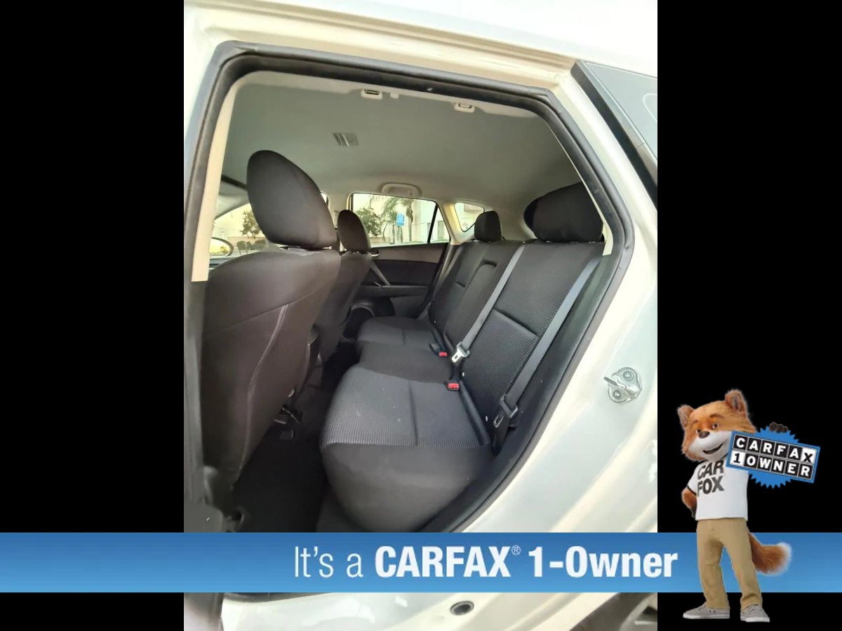 Used 2013 MAZDA MAZDA3 i Touring FWD image 32