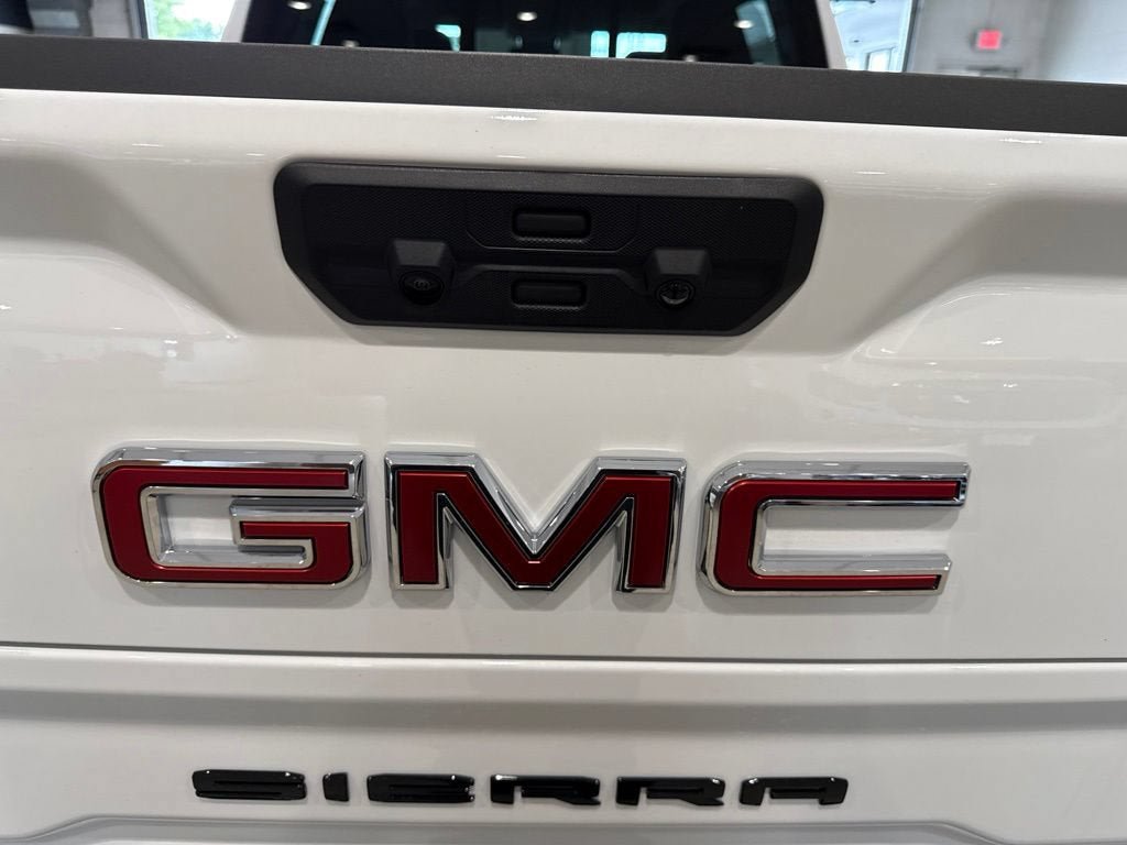 New 2026 GMC Sierra 1500 SLT w/ SLT Premium Plus Package AWD/4WD image 9