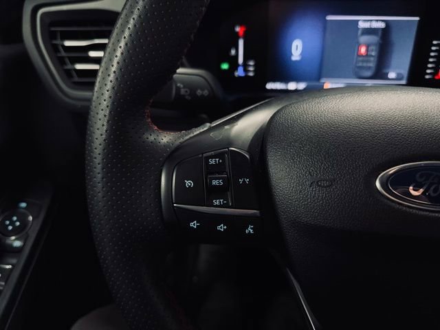 Used 2024 Ford Escape ST-Line image 26