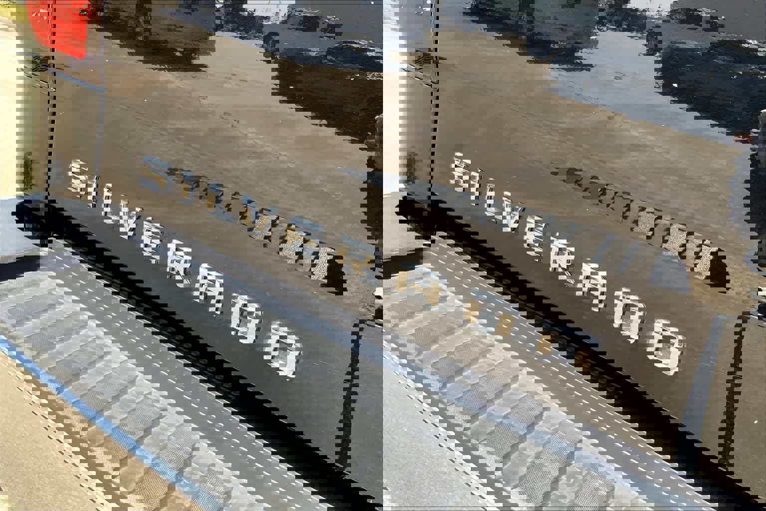 Used 2018 Chevrolet Silverado 2500 LTZ w/ Vortec Plus Package AWD/4WD image 30