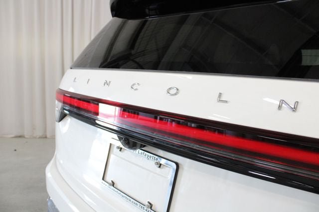 New 2026 Lincoln Aviator AWD image 33