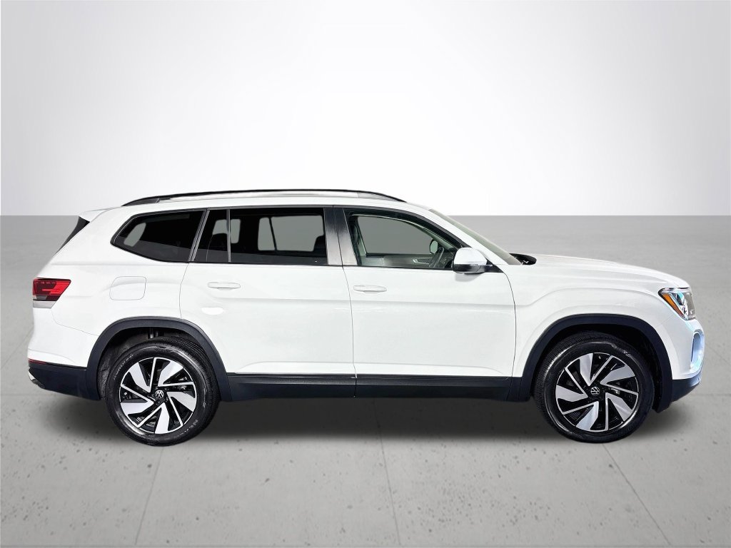 Certified 2025 Volkswagen Atlas SE AWD/4WD image 6