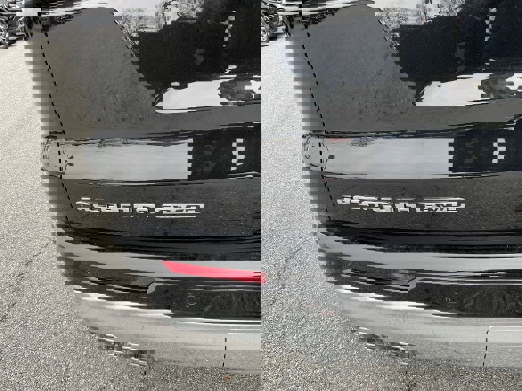 New 2026 GMC Acadia Denali w/ Super Cruise Package image 32