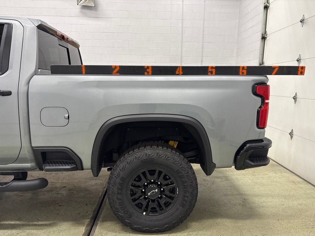 New 2026 Chevrolet Silverado 2500 ZR2 w/ LPO, Dark Essentials Package AWD/4WD image 13