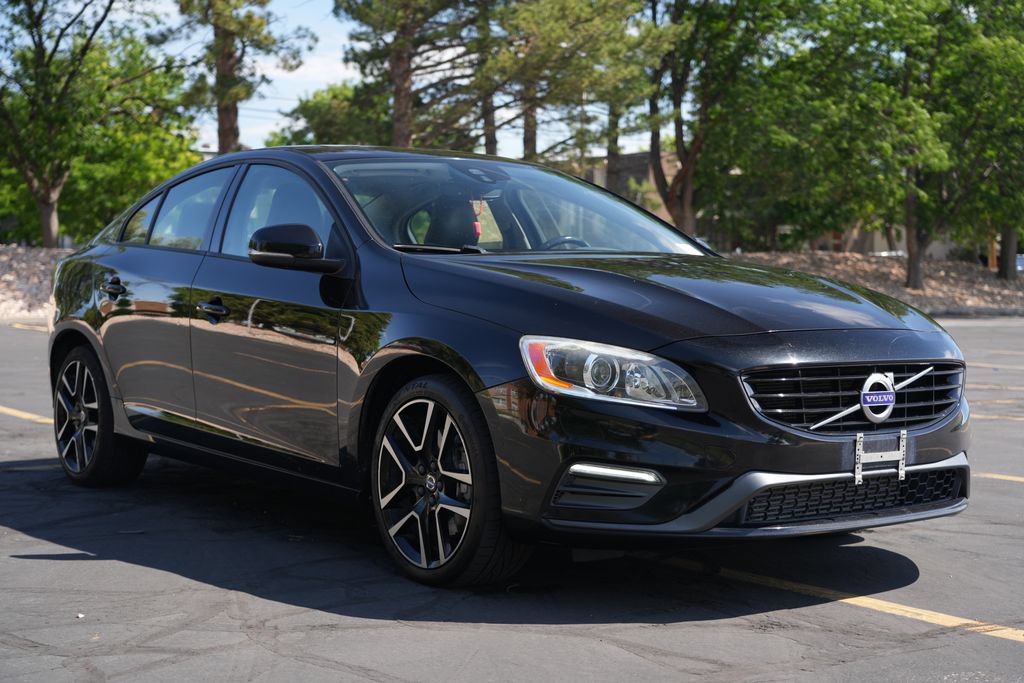 Used 2017 Volvo S60 T5 Dynamic AWD/4WD image 7