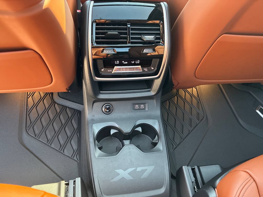New 2027 BMW X7 xDrive40i w/ Executive Package AWD/4WD image 20