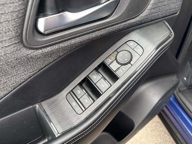 Used 2023 Nissan Rogue SV image 10