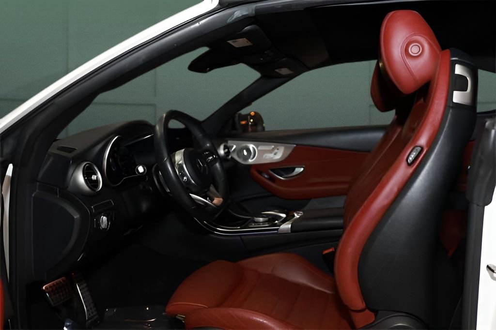 Used 2021 Mercedes-Benz C 300 Cabriolet image 18