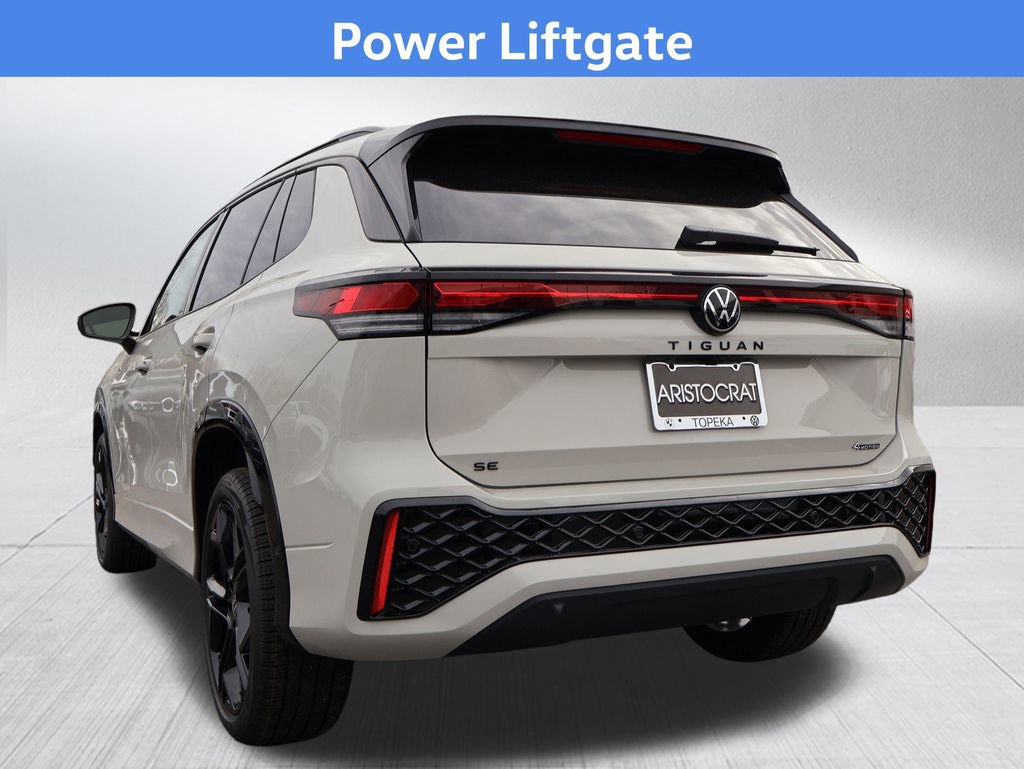 New 2026 Volkswagen Tiguan SE R-Line AWD/4WD image 6
