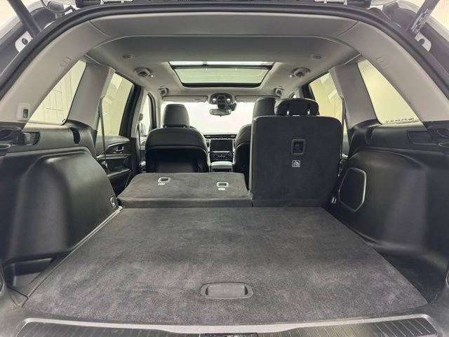 Used 2022 Jeep Grand Cherokee Limited image 39