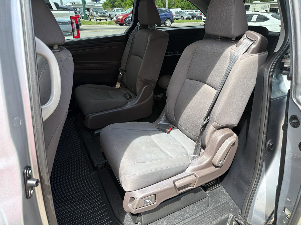 Used 2019 Honda Odyssey LX image 18