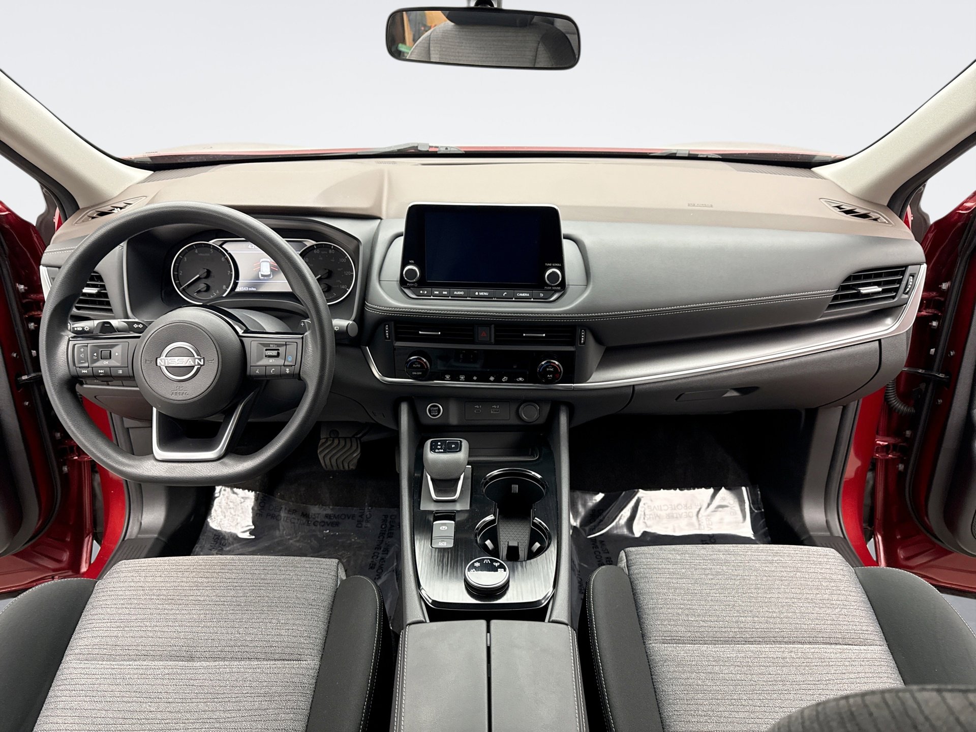 Used 2023 Nissan Rogue SV image 14