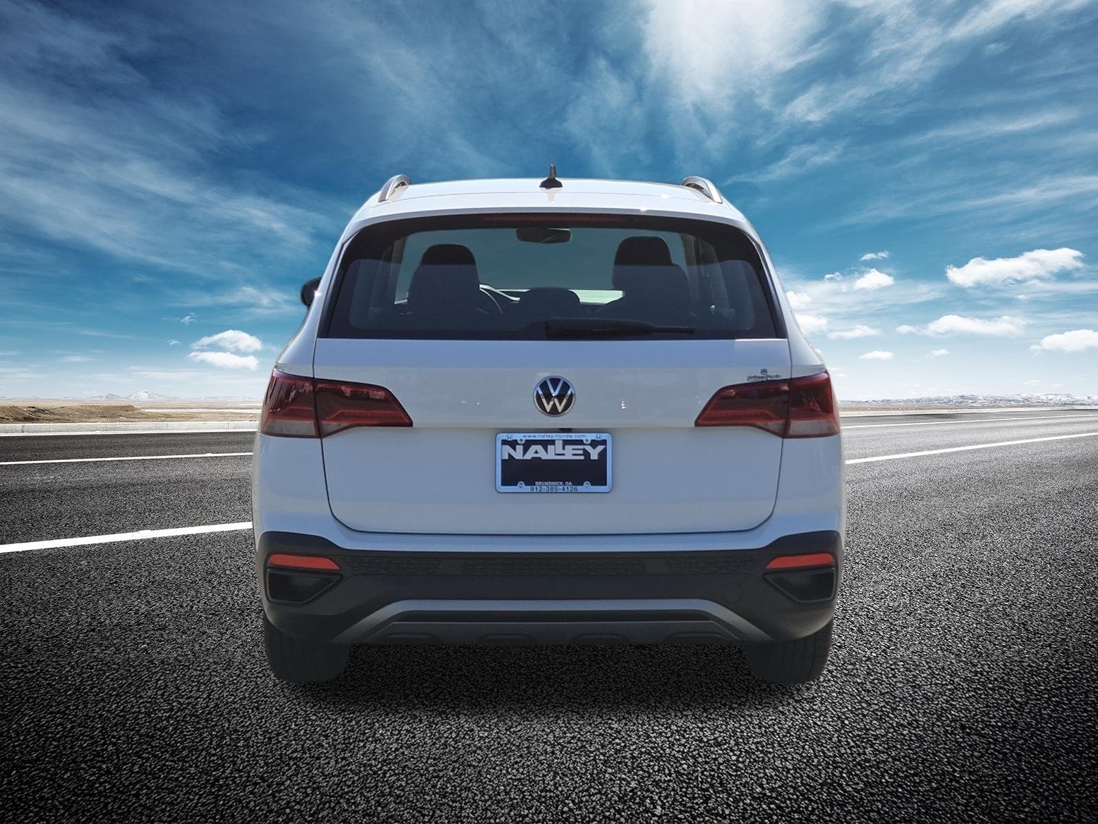 Used 2023 Volkswagen Taos S image 13