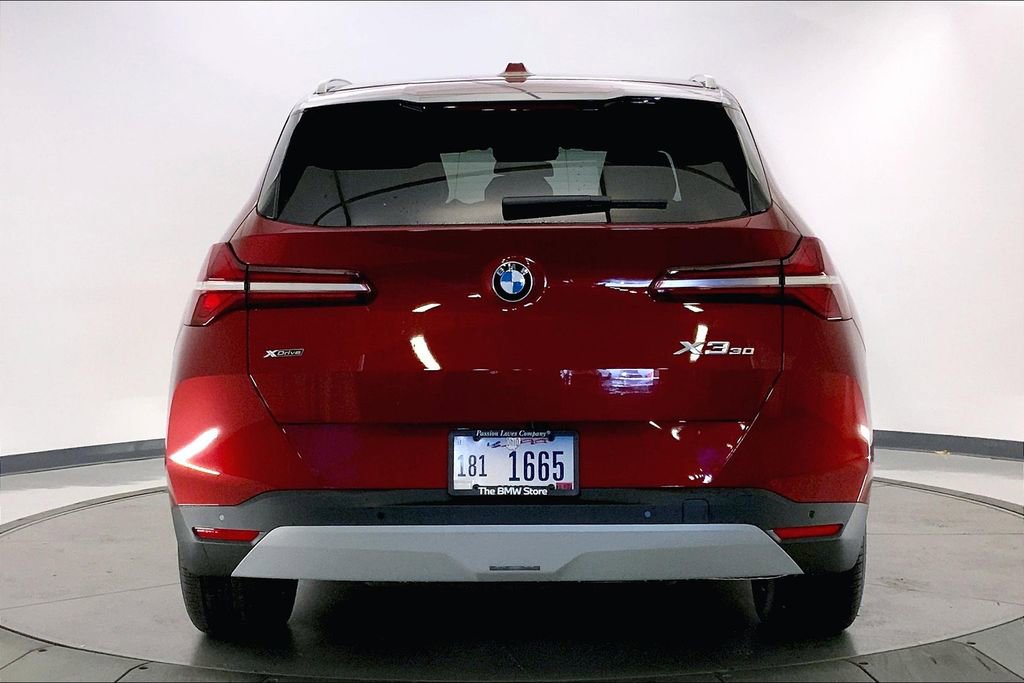 New 2026 BMW X3 xDrive30 w/ Premium Package image 3