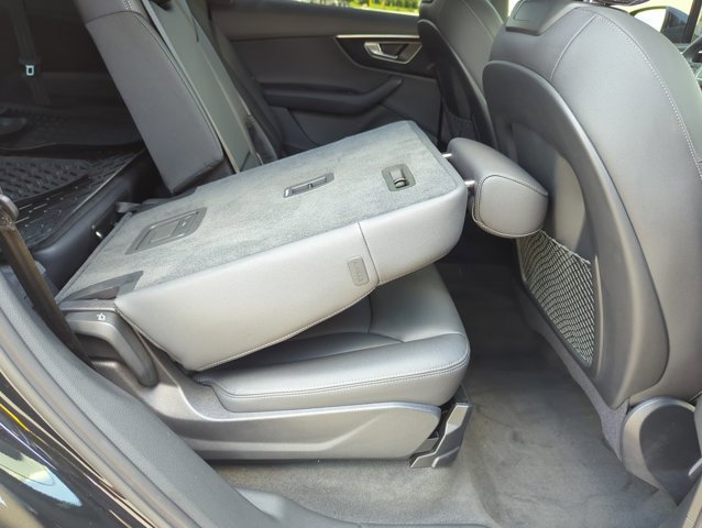 Used 2025 Audi Q7 2.0T Premium AWD/4WD image 24