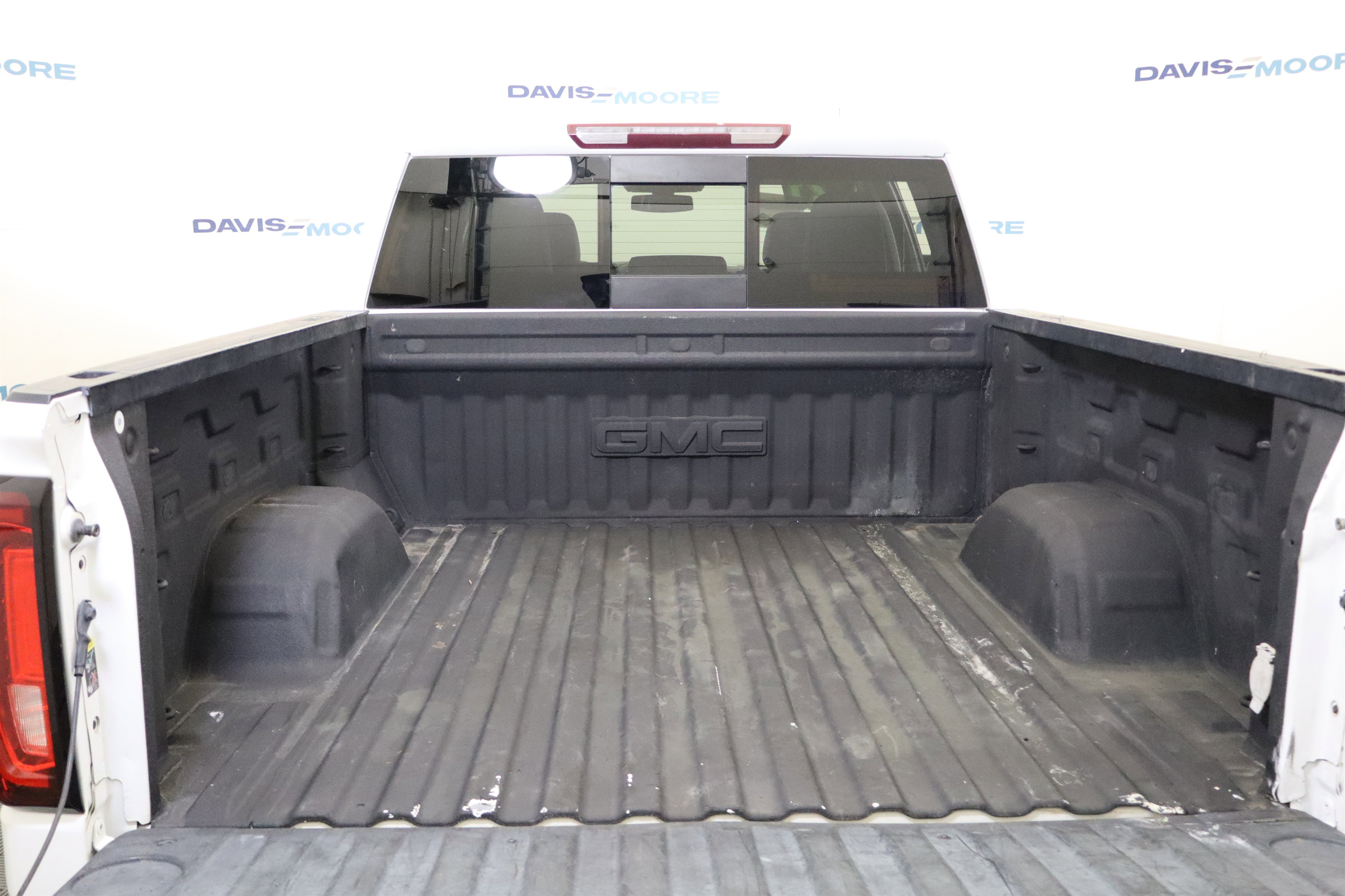 Used 2021 GMC Sierra 1500 SLT image 43